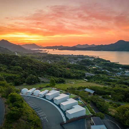 Lemon Farm Glamping Simanami Villa Onomichi Buitenkant foto