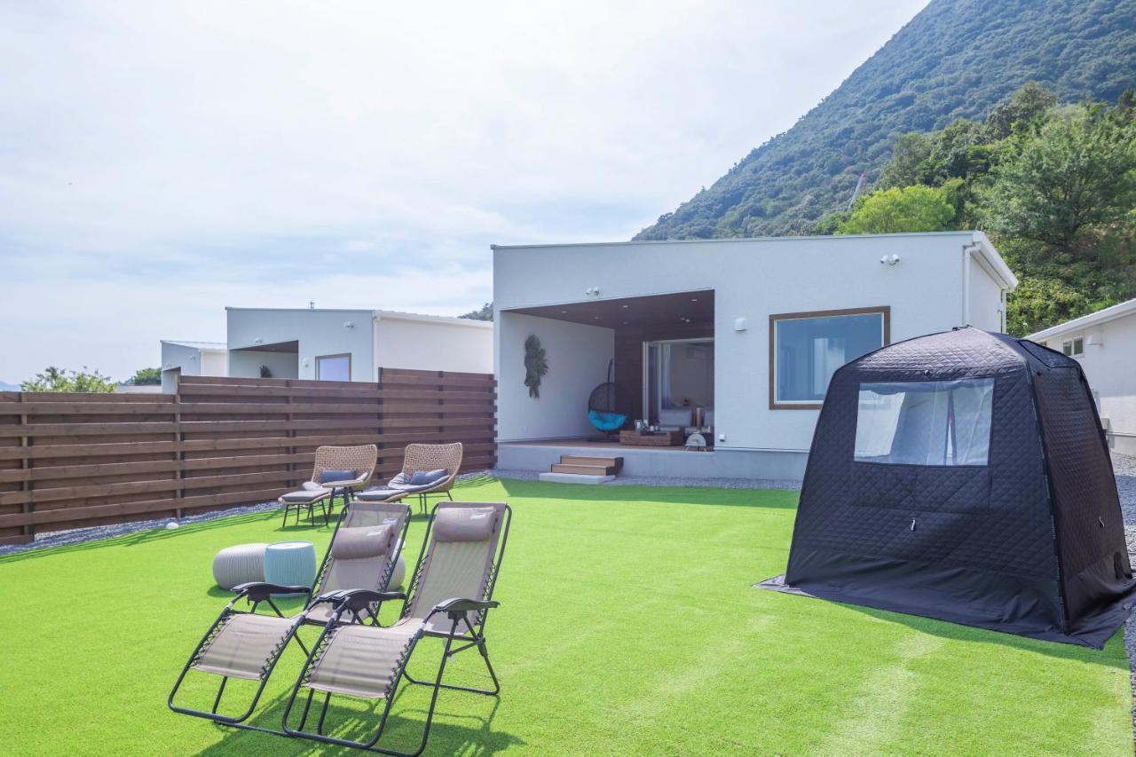 Lemon Farm Glamping Simanami Villa Onomichi Buitenkant foto