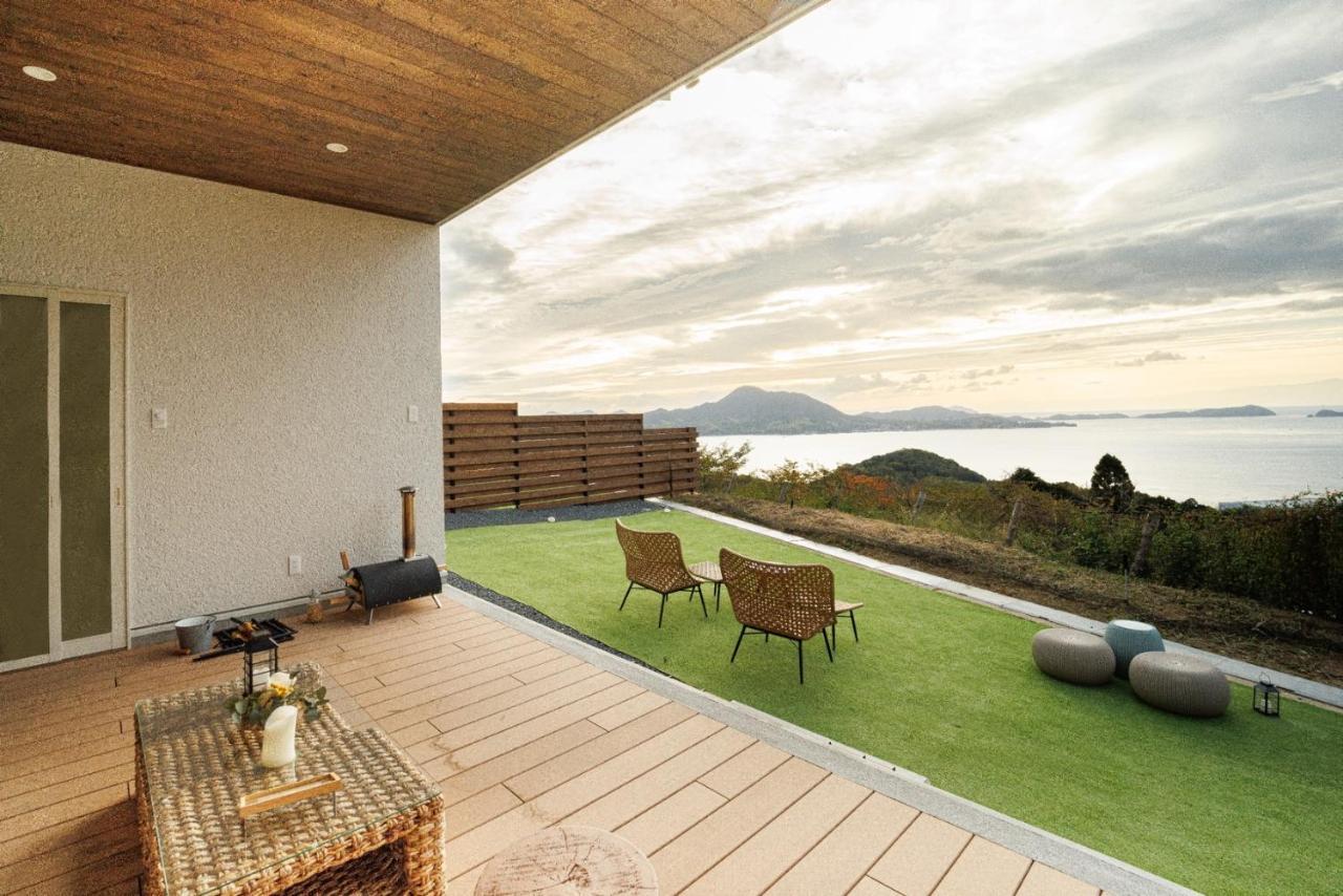 Lemon Farm Glamping Simanami Villa Onomichi Buitenkant foto