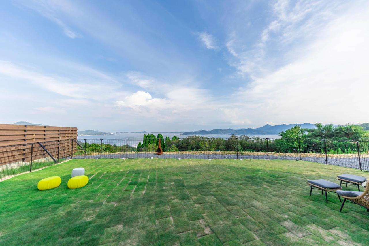 Lemon Farm Glamping Simanami Villa Onomichi Buitenkant foto