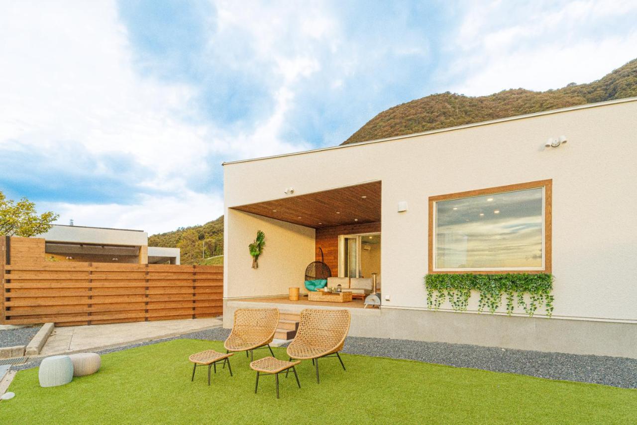 Lemon Farm Glamping Simanami Villa Onomichi Buitenkant foto
